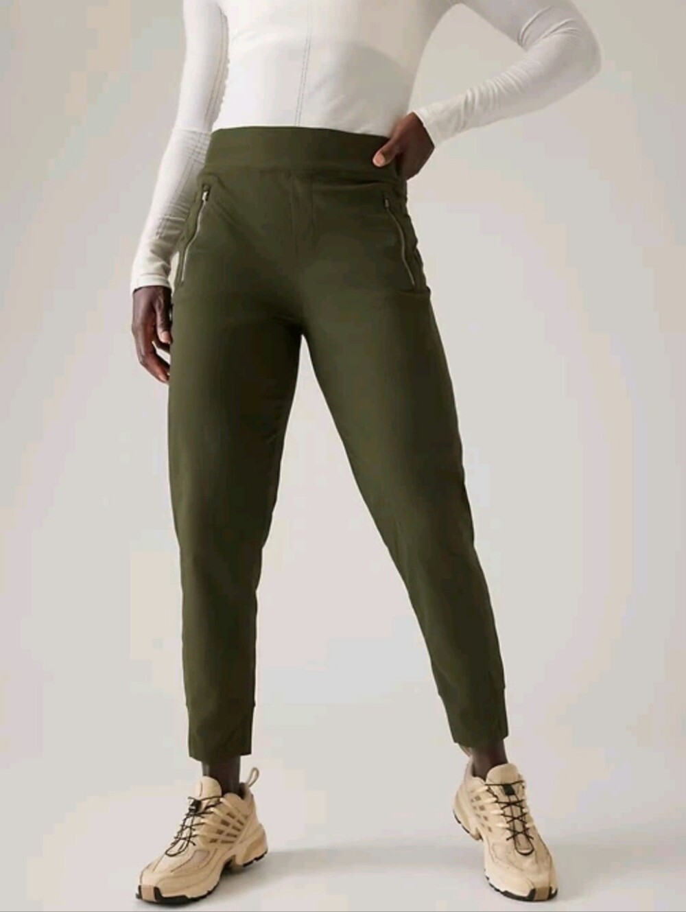 Athleta Trekkie North High-Rise Jogger Aspen Olive Athletic Pants Size 12